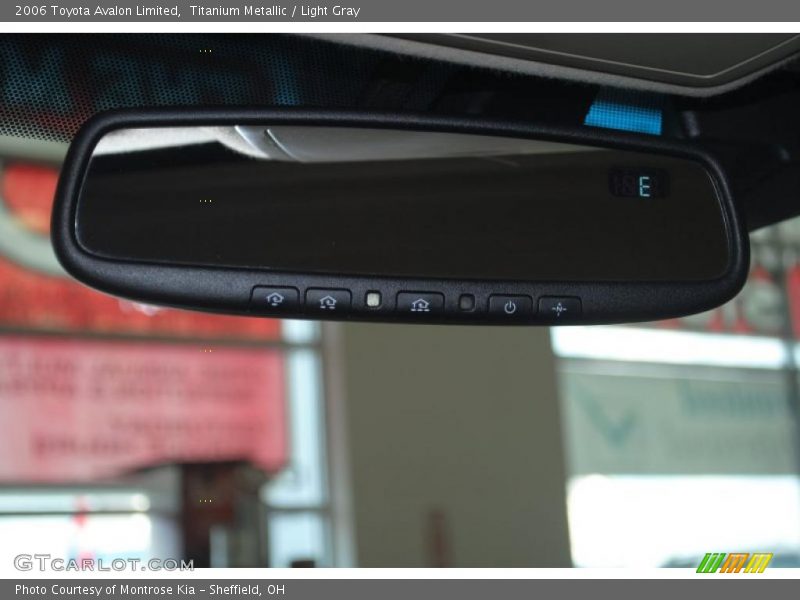 Titanium Metallic / Light Gray 2006 Toyota Avalon Limited