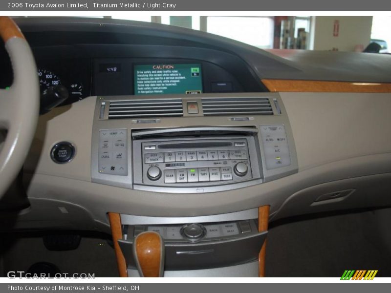 Titanium Metallic / Light Gray 2006 Toyota Avalon Limited