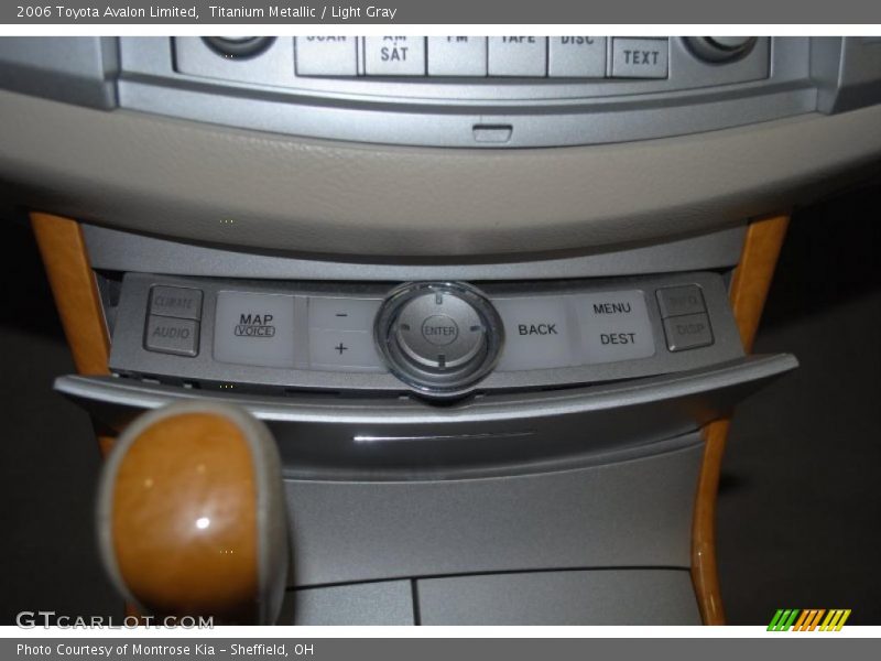 Titanium Metallic / Light Gray 2006 Toyota Avalon Limited