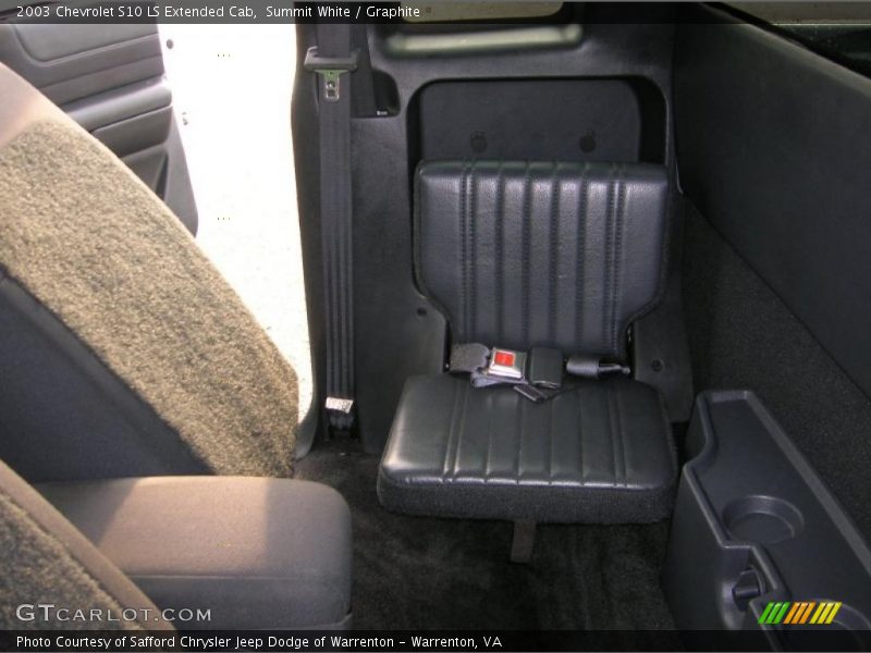 Summit White / Graphite 2003 Chevrolet S10 LS Extended Cab