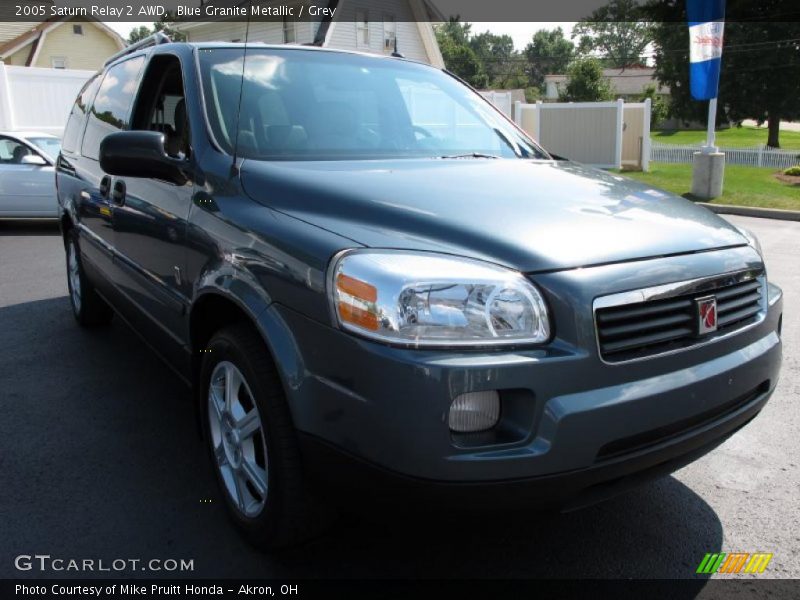 Blue Granite Metallic / Grey 2005 Saturn Relay 2 AWD