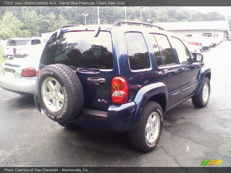 Patriot Blue Pearlcoat / Dark Slate Gray 2002 Jeep Liberty Limited 4x4