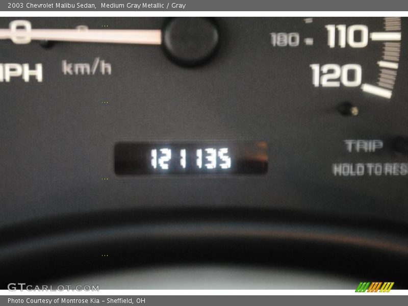 Medium Gray Metallic / Gray 2003 Chevrolet Malibu Sedan