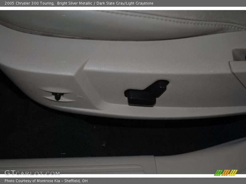 Bright Silver Metallic / Dark Slate Gray/Light Graystone 2005 Chrysler 300 Touring
