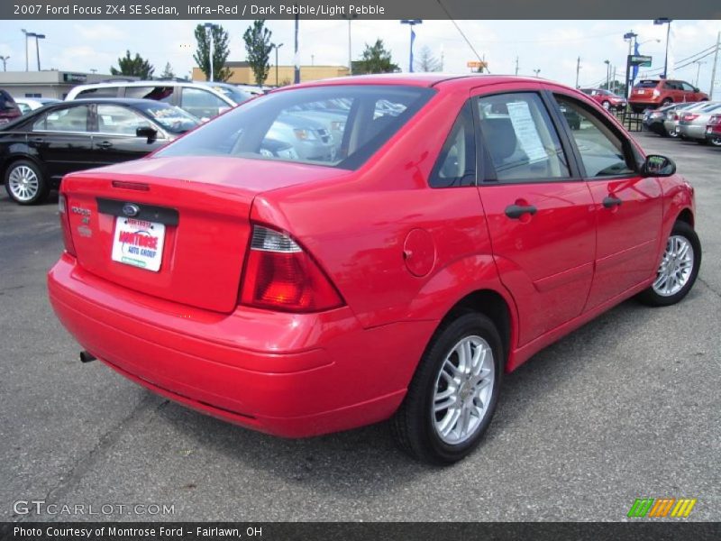 Infra-Red / Dark Pebble/Light Pebble 2007 Ford Focus ZX4 SE Sedan