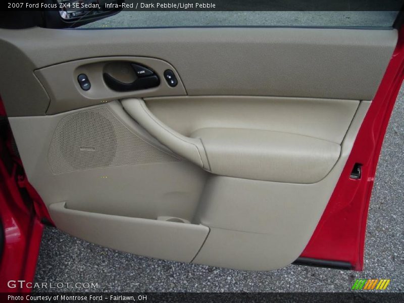 Infra-Red / Dark Pebble/Light Pebble 2007 Ford Focus ZX4 SE Sedan