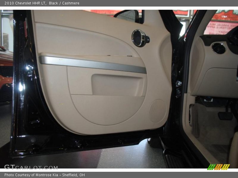 Black / Cashmere 2010 Chevrolet HHR LT