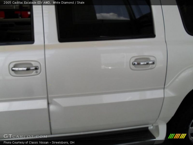 White Diamond / Shale 2005 Cadillac Escalade ESV AWD