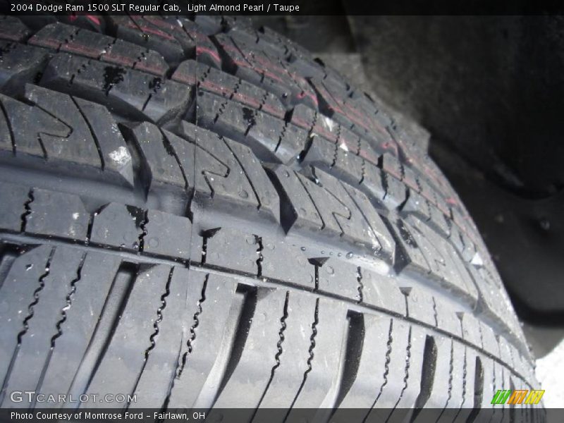 Light Almond Pearl / Taupe 2004 Dodge Ram 1500 SLT Regular Cab