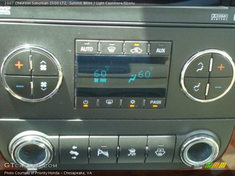 Summit White / Light Cashmere/Ebony 2007 Chevrolet Suburban 1500 LTZ