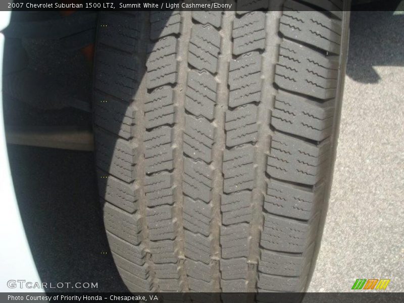 Summit White / Light Cashmere/Ebony 2007 Chevrolet Suburban 1500 LTZ
