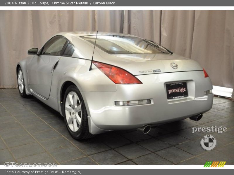Chrome Silver Metallic / Carbon Black 2004 Nissan 350Z Coupe