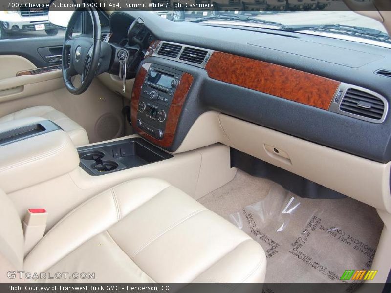 Summit White / Light Cashmere 2007 Chevrolet Suburban 1500 LT 4x4