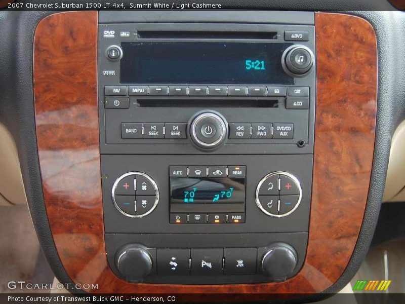 Summit White / Light Cashmere 2007 Chevrolet Suburban 1500 LT 4x4