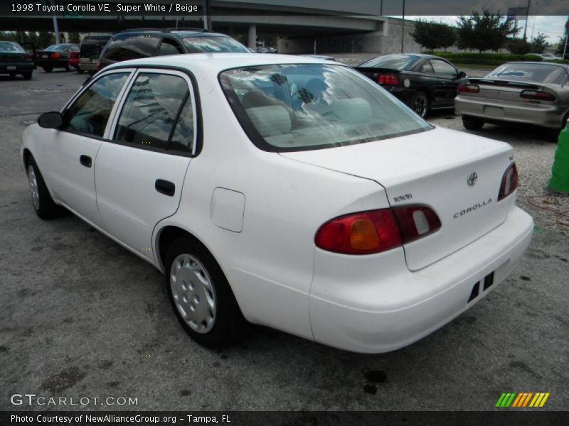 Super White / Beige 1998 Toyota Corolla VE