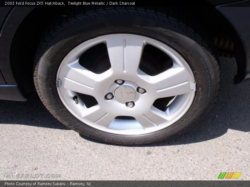 Twilight Blue Metallic / Dark Charcoal 2003 Ford Focus ZX5 Hatchback