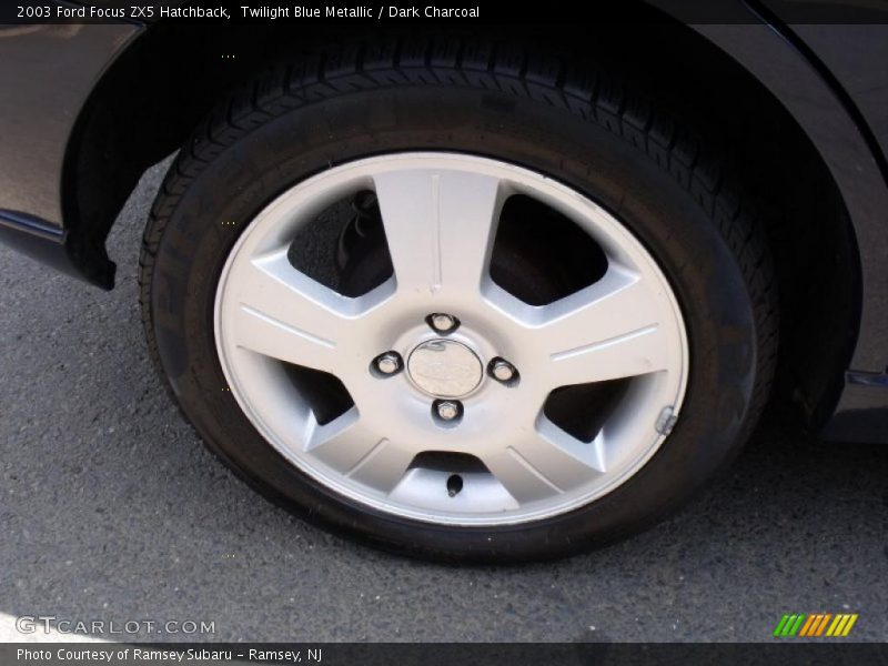 Twilight Blue Metallic / Dark Charcoal 2003 Ford Focus ZX5 Hatchback