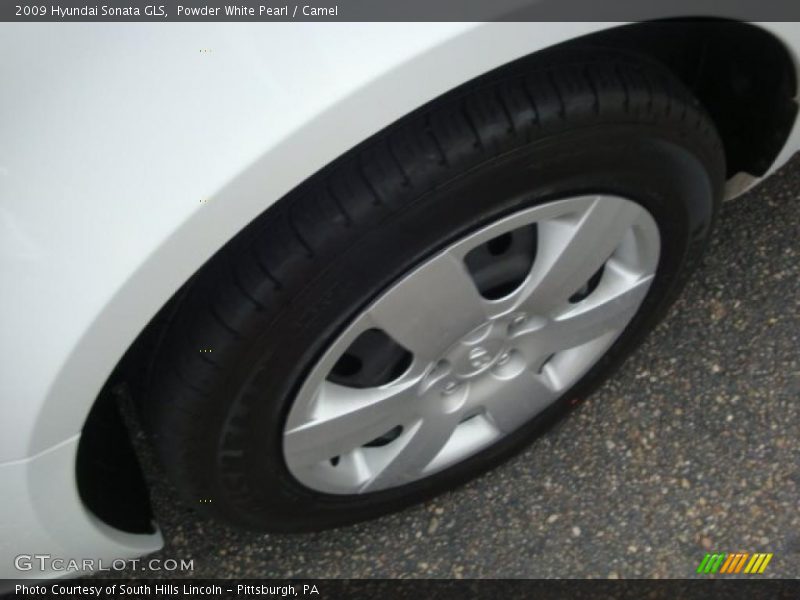 Powder White Pearl / Camel 2009 Hyundai Sonata GLS