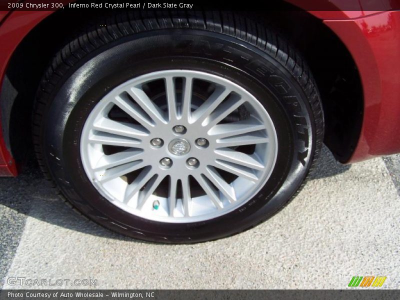 Inferno Red Crystal Pearl / Dark Slate Gray 2009 Chrysler 300