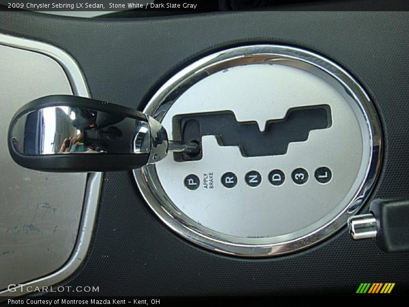 Stone White / Dark Slate Gray 2009 Chrysler Sebring LX Sedan