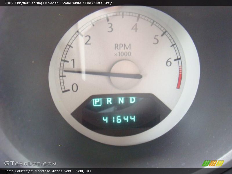 Stone White / Dark Slate Gray 2009 Chrysler Sebring LX Sedan