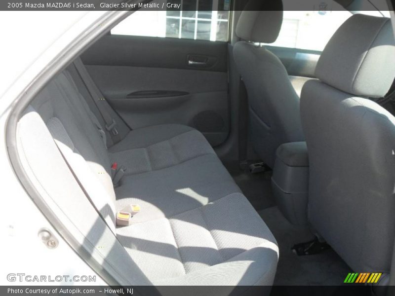 Glacier Silver Metallic / Gray 2005 Mazda MAZDA6 i Sedan