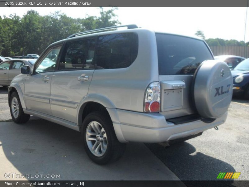 Silky Silver Metallic / Gray 2005 Suzuki XL7 LX