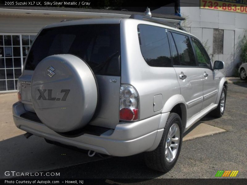 Silky Silver Metallic / Gray 2005 Suzuki XL7 LX