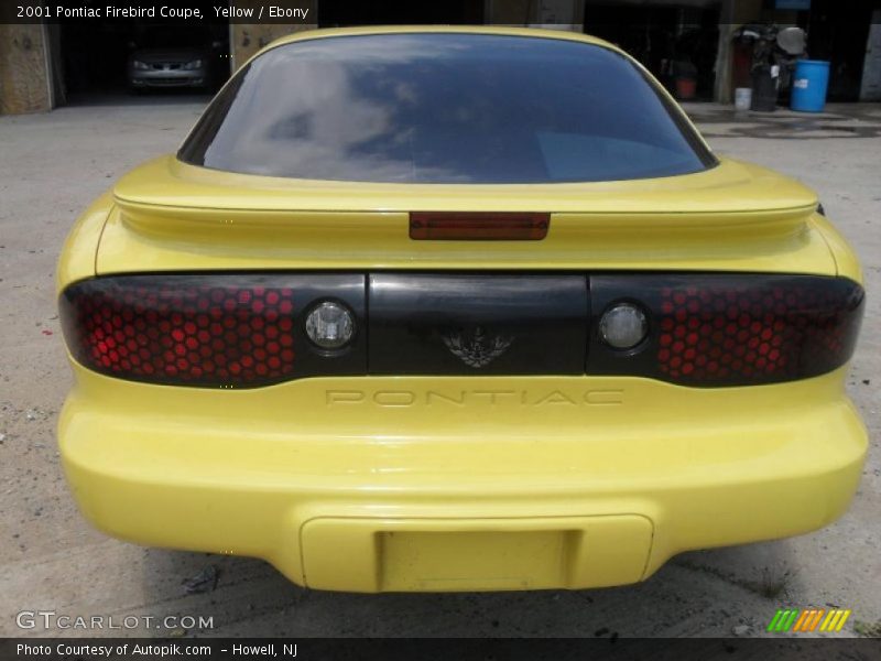 Yellow / Ebony 2001 Pontiac Firebird Coupe