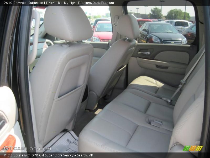 Black / Light Titanium/Dark Titanium 2010 Chevrolet Suburban LT 4x4