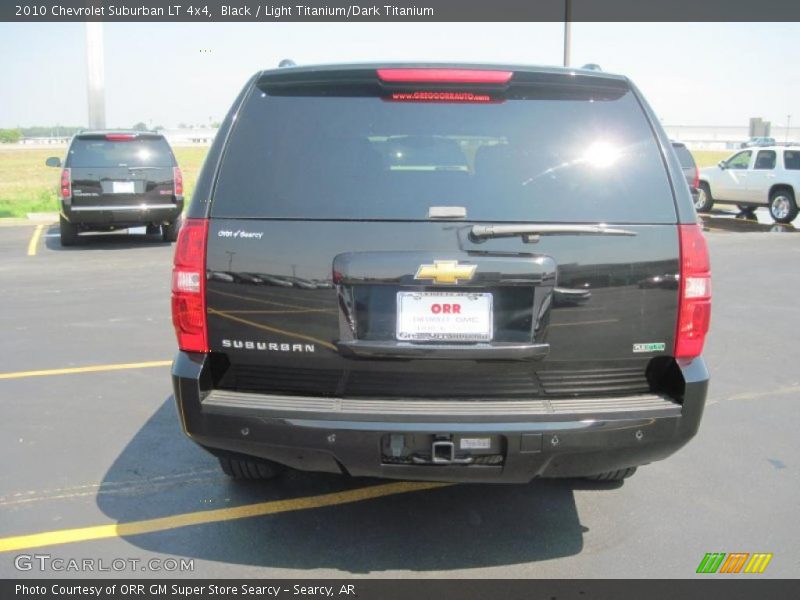 Black / Light Titanium/Dark Titanium 2010 Chevrolet Suburban LT 4x4