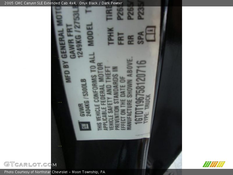 Onyx Black / Dark Pewter 2005 GMC Canyon SLE Extended Cab 4x4