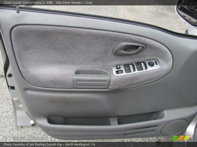 Silky Silver Metallic / Gray 2004 Suzuki Grand Vitara LX 4WD