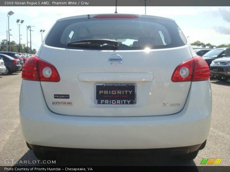 Phantom White / Gray 2009 Nissan Rogue S AWD