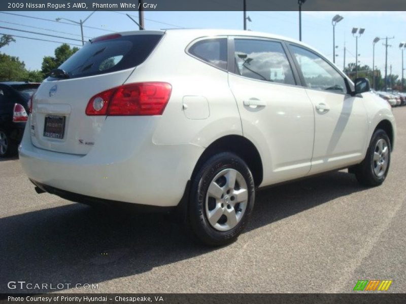 Phantom White / Gray 2009 Nissan Rogue S AWD