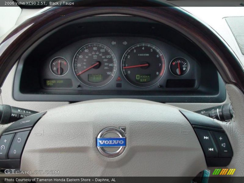 Black / Taupe 2006 Volvo XC90 2.5T