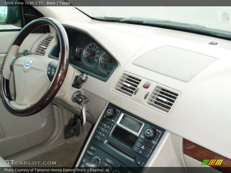 Black / Taupe 2006 Volvo XC90 2.5T