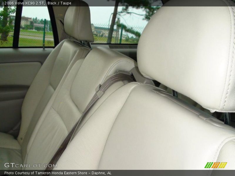Black / Taupe 2006 Volvo XC90 2.5T