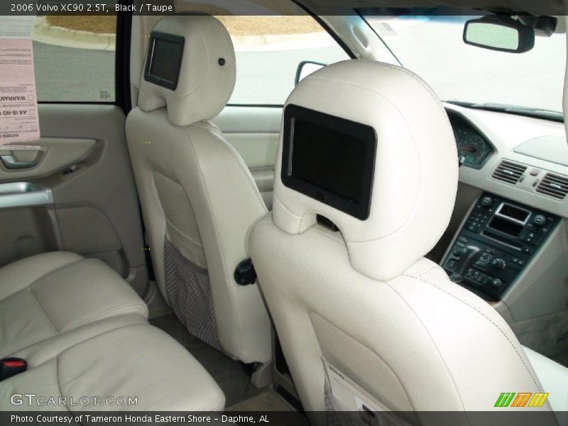 Black / Taupe 2006 Volvo XC90 2.5T