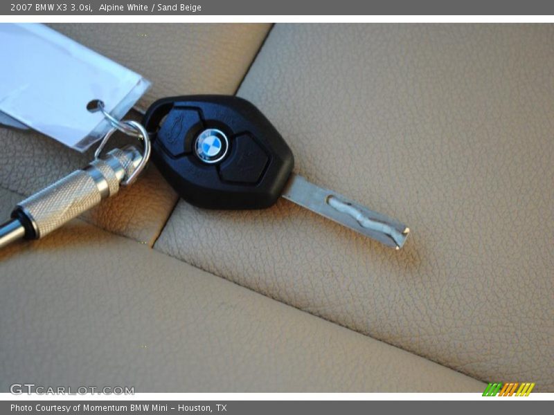 Alpine White / Sand Beige 2007 BMW X3 3.0si