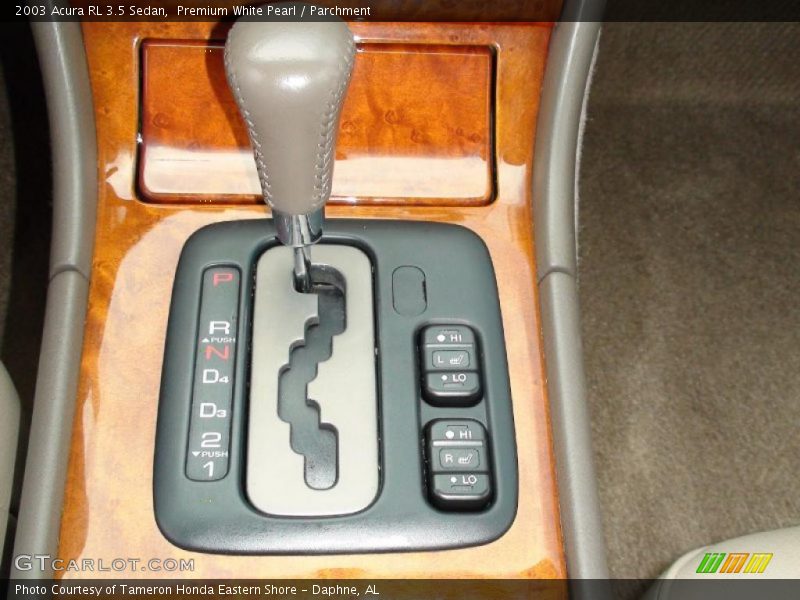 Premium White Pearl / Parchment 2003 Acura RL 3.5 Sedan