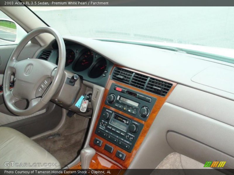 Premium White Pearl / Parchment 2003 Acura RL 3.5 Sedan
