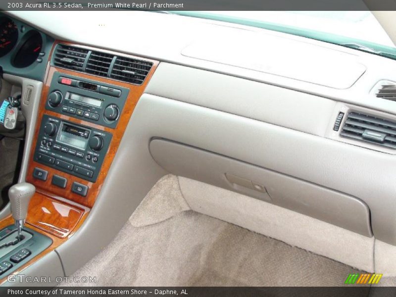 Premium White Pearl / Parchment 2003 Acura RL 3.5 Sedan