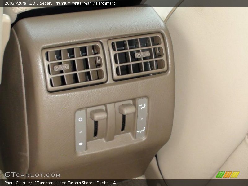 Premium White Pearl / Parchment 2003 Acura RL 3.5 Sedan