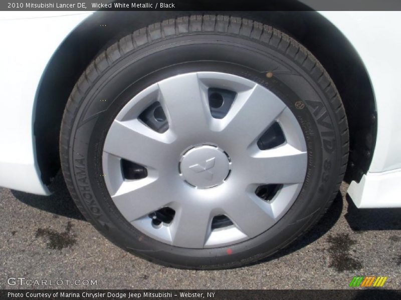 Wicked White Metallic / Black 2010 Mitsubishi Lancer DE