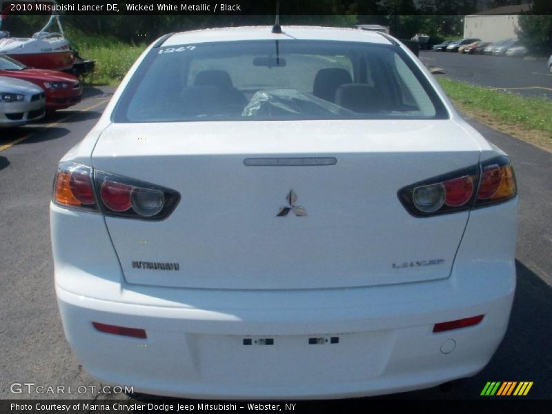 Wicked White Metallic / Black 2010 Mitsubishi Lancer DE
