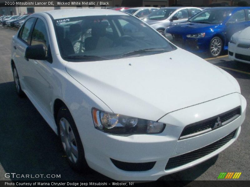 Wicked White Metallic / Black 2010 Mitsubishi Lancer DE