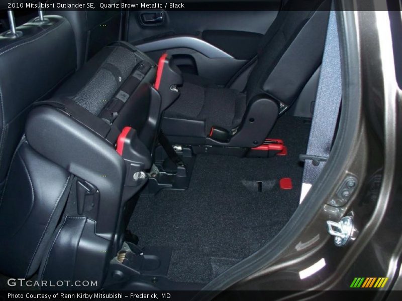 Quartz Brown Metallic / Black 2010 Mitsubishi Outlander SE