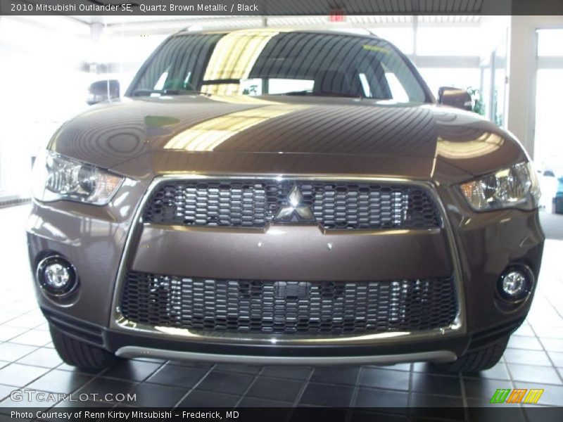 Quartz Brown Metallic / Black 2010 Mitsubishi Outlander SE
