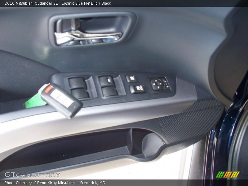 Cosmic Blue Metallic / Black 2010 Mitsubishi Outlander SE